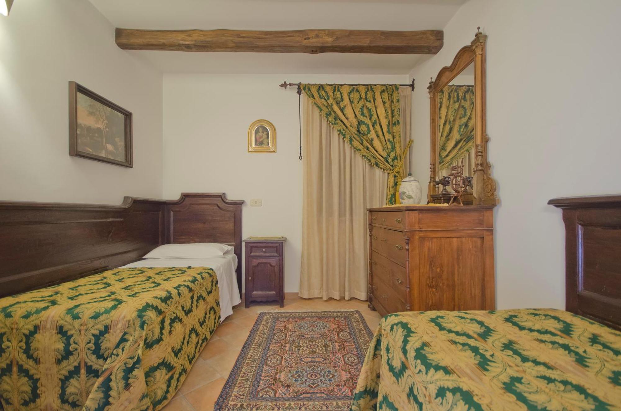 Hotel Ristorante Le Gole Di Ricci Aielli Экстерьер фото