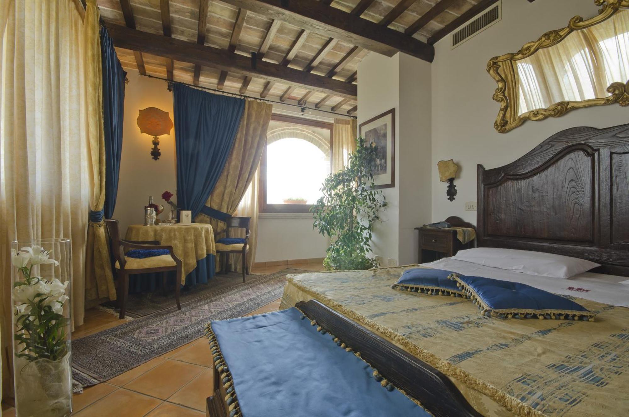 Hotel Ristorante Le Gole Di Ricci Aielli Экстерьер фото